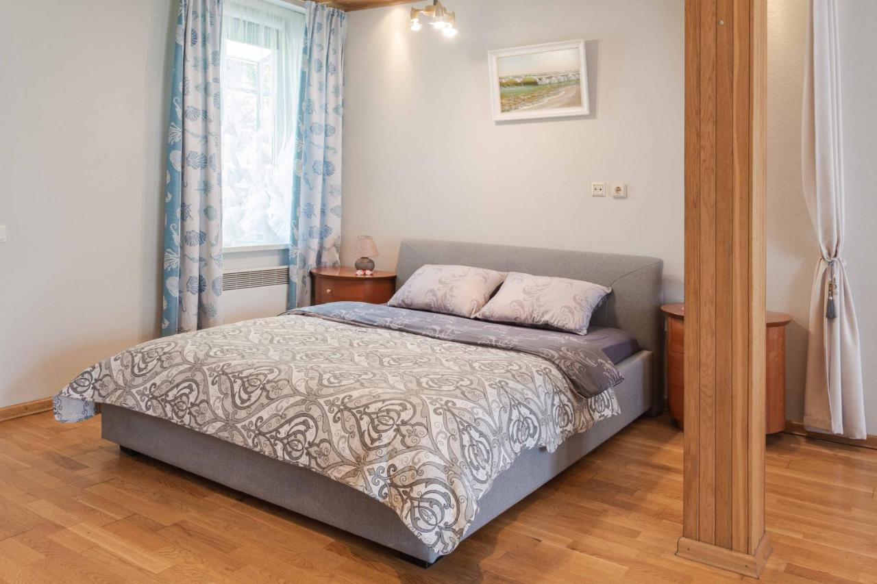 Cozy One Room Apartment With Yard Juodkrante Exterior photo